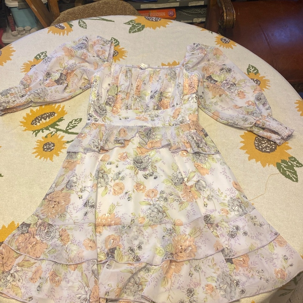 Floral layered dress, mid length size small